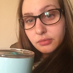 Meet your Posher, Kati